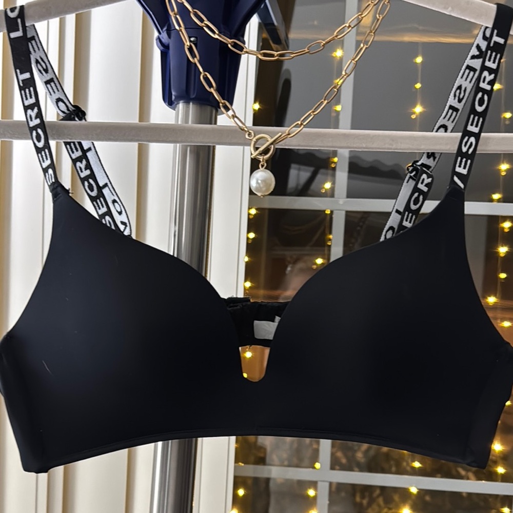 Black Women's Bra